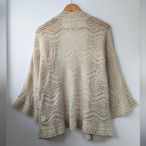Lace Knit Kimono Fuzzy Top Cream - Picture 6 of 9